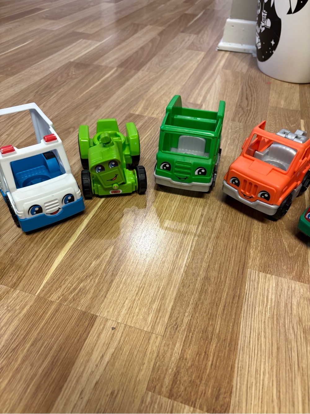 Fisher-price Little people cars and vehicles bundle - Picture 3 of 4